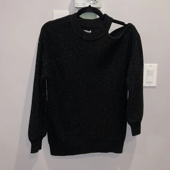 Velvet By Graham & Spencer  Adrienne Cold Shoulder Sweater Black Metallic - Picture 7 of 9